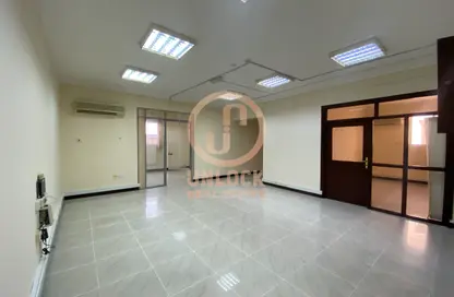 مساحات مكتبية - استوديو - 1 حمام للايجار في بيت التمويل القطري - الطريق الدائري الثالث - السد - الدوحة