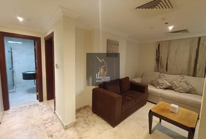 864176 - Property Image 2