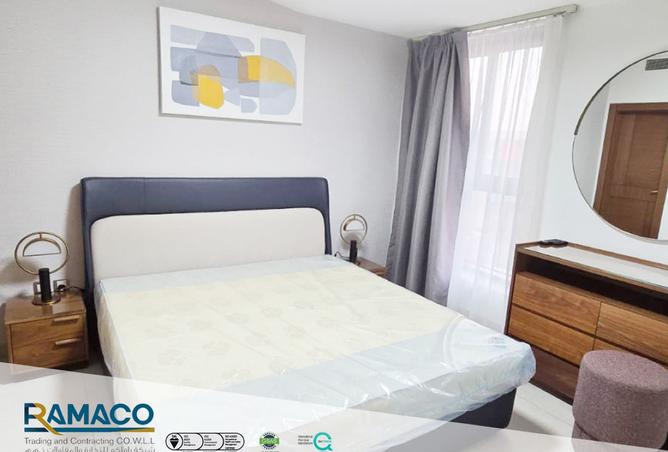 972411 - Property Image 2