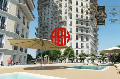 Apartment - 3 Bedrooms - 4 Bathrooms for sale in Floresta Gardens - Floresta Gardens - The Pearl Island - Doha