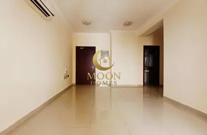 Apartment - 2 Bedrooms - 2 Bathrooms for rent in Al Mansoura - Al Mansoura - Doha