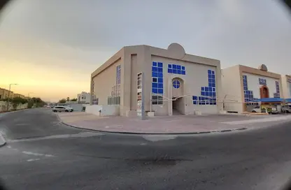 صورة لـ مبنى خارجي بناية كاملة - استوديو - 4 حمامات للايجار في الهلال - الهلال - الدوحة ، صورة رقم 1