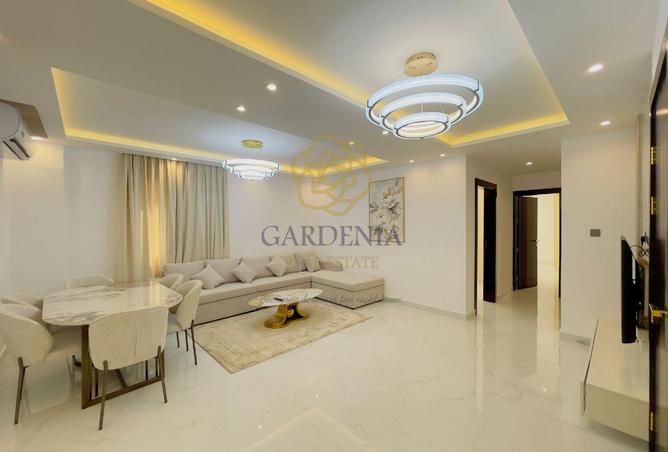 956450 - Property Image 2