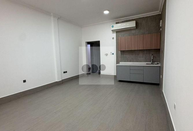 992849 - Property Image 2