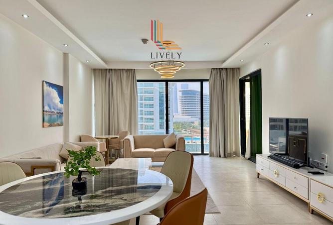 942371 - Property Image 2