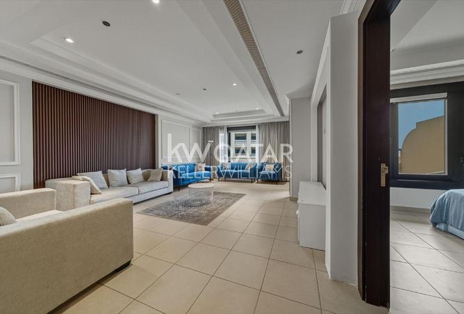 969665 - Property Image 3