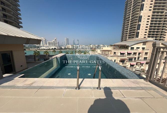 994305 - Property Image 3