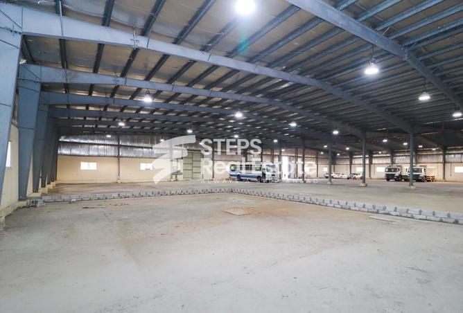 942753 - Property Image 2