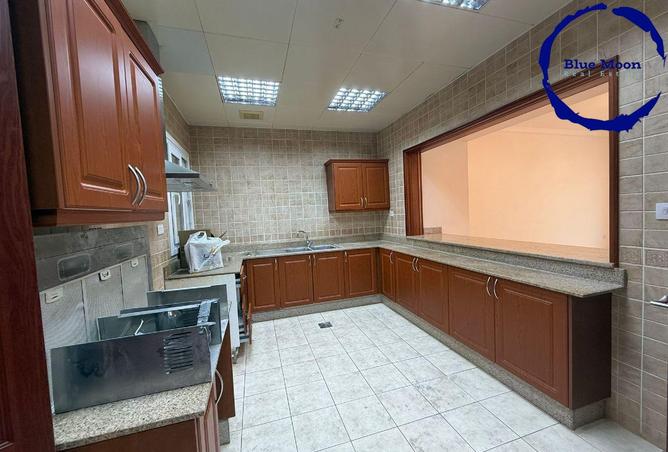 836426 - Property Image 3