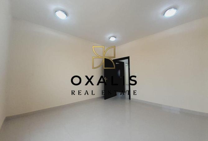 995931 - Property Image 3