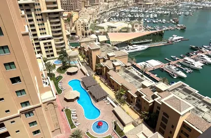 Apartment - 2 Bedrooms - 3 Bathrooms for rent in Sabban Towers - Porto Arabia - The Pearl Island - Doha