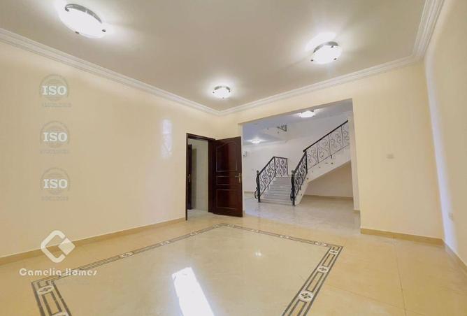 1003447 - Property Image 2