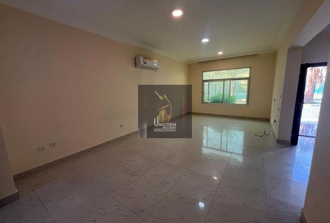 960571 - Property Main Image