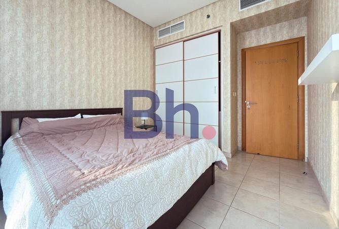 983689 - Property Image 3