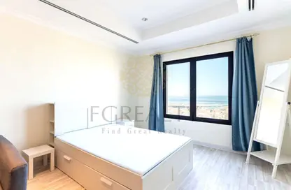 Apartment - Studio - 1 Bathroom for sale in West Porto Drive - Porto Arabia - The Pearl Island - Doha