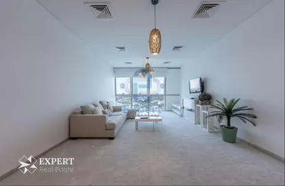 Apartment - 2 Bedrooms - 3 Bathrooms for rent in Zig Zag Tower B - Zig Zag Towers - West Bay - Doha