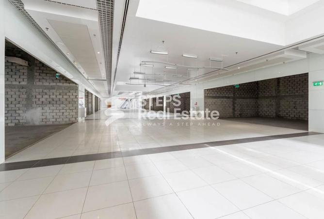 956865 - Property Image 3