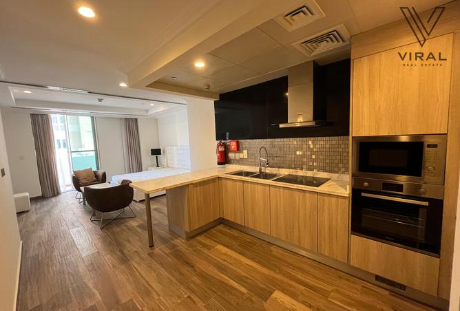 883476 - Property Image 2