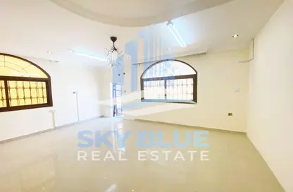 Apartment - Studio - 1 Bathroom for rent in Onaiza Street - Diplomatic Area - Doha