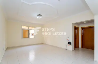Apartment - 3 Bedrooms - 3 Bathrooms for rent in Al Sadd Road - Al Sadd - Doha Apartment - 3 Bedrooms - 3 Bathrooms for rent in Al Sadd Road - Al Sadd - Doha