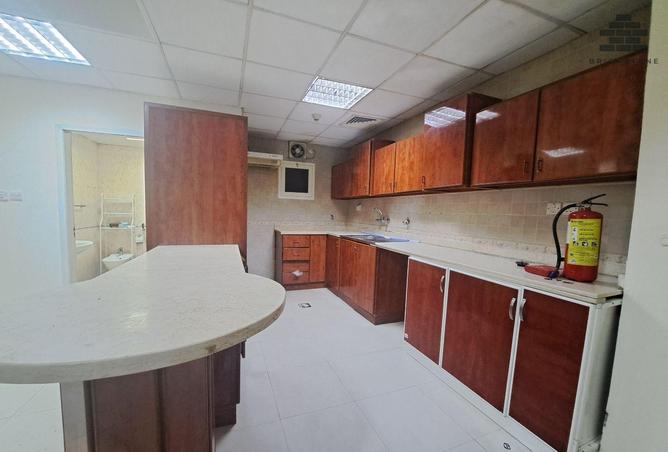 957656 - Property Main Image