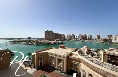 Apartment - 1 Bedroom - 2 Bathrooms for rent in Tower 31 - Porto Arabia - The Pearl Island - Doha