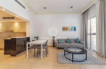 Apartment - 1 Bedroom - 2 Bathrooms for rent in Mercato - Qanat Quartier - The Pearl Island - Doha