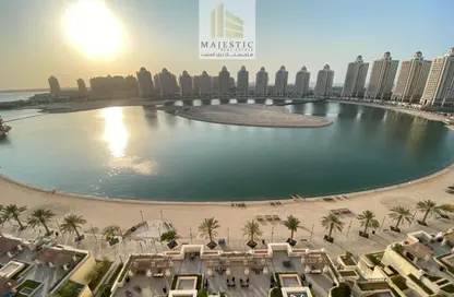 شقة - 2 غرف نوم - 3 حمامات للبيع في فيفا بحرية - جزيرة اللؤلؤة - الدوحة