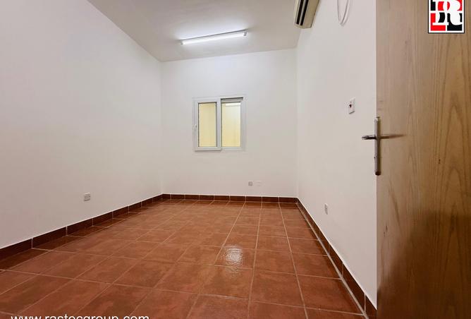 1003505 - Property Image 3