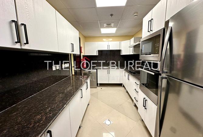 998691 - Property Image 3