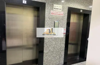 Office Space - Studio - 2 Bathrooms for rent in Al Muntazah - Doha
