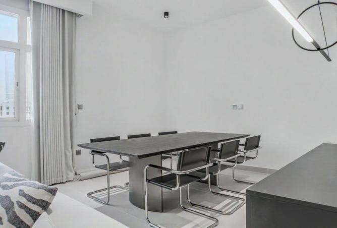 952363 - Property Image 3