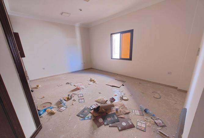 963108 - Property Image 2