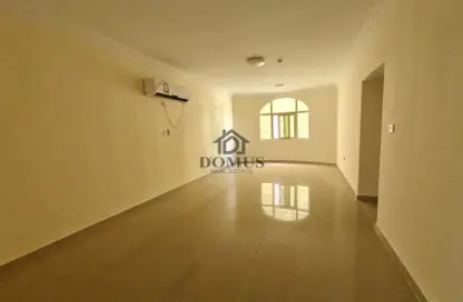 Apartment - 2 Bedrooms - 2 Bathrooms for rent in Al Zubair Bakkar Street - Al Sadd - Doha