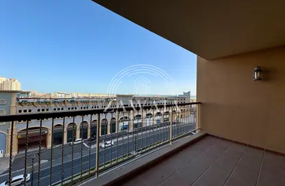 Apartment - 2 Bedrooms - 4 Bathrooms for rent in West Porto Drive - Porto Arabia - The Pearl Island - Doha