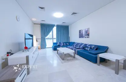 Apartment - 2 Bedrooms - 4 Bathrooms for rent in Zig Zag Tower B - Zig Zag Towers - West Bay - Doha