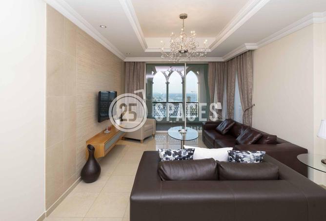 976032 - Property Image 2