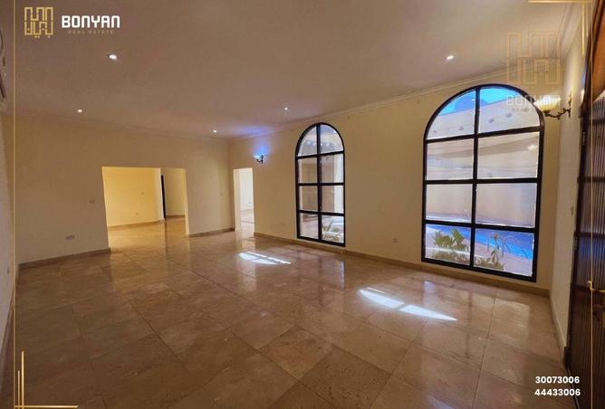 934626 - Property Image 2