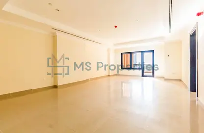 Apartment - 1 Bedroom - 2 Bathrooms for rent in East Porto Drive - Porto Arabia - The Pearl Island - Doha