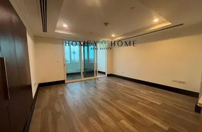 Apartment - Studio - 1 Bathroom for rent in Viva Bahriyah - The Pearl Island - Doha