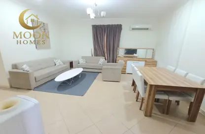 Apartment - 2 Bedrooms - 2 Bathrooms for rent in Al Muntazah Street - Al Muntazah - Doha