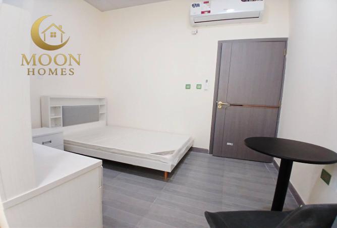 998868 - Property Image 3