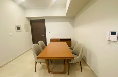 Apartment - 2 Bedrooms - 2 Bathrooms for rent in Fox Hills - Fox Hills - Lusail