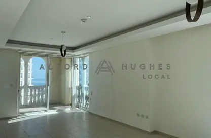 Apartment - 2 Bedrooms - 3 Bathrooms for rent in Viva West - Viva Bahriyah - The Pearl Island - Doha