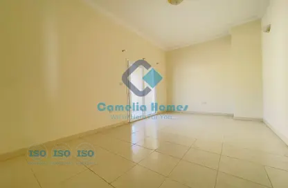 مجمع سكني - 3 غرف نوم - 5 حمامات للايجار في مريخ - المريخ - الدوحة