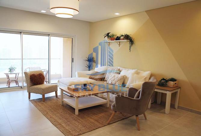 915961 - Property Image 2