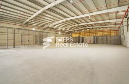 Warehouse - Studio for rent in Industrial Area 1 - Industrial Area - Doha