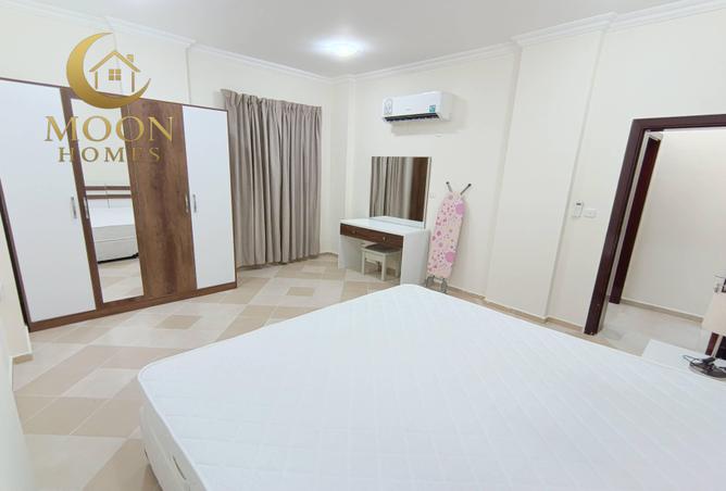 987687 - Property Main Image