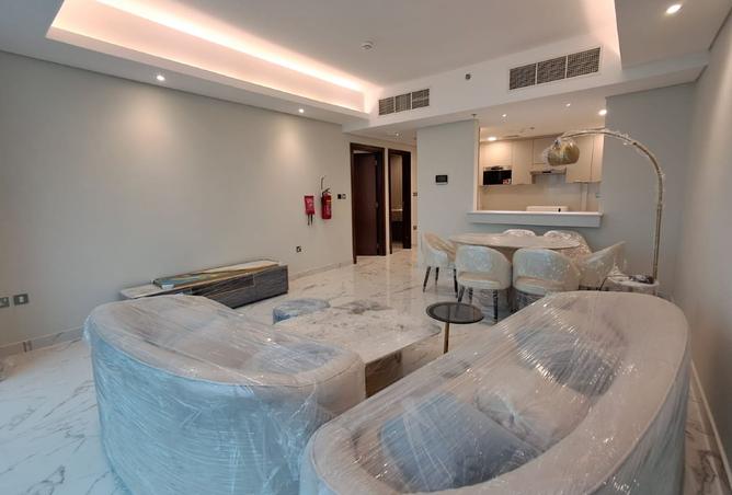 989815 - Property Image 3