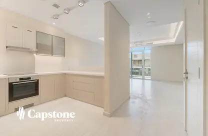 Apartment - 1 Bedroom - 2 Bathrooms for rent in Crystal Residence - The Pearl Island - Doha